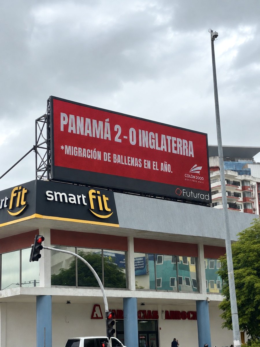 MastersOfNaming's tweet photo. #MastersOfMarketing
Colón 2000 convirtió los marcadores del Mundial en una campaña sobre Panamá
Parece fútbol, pero habla de naturaleza, turismo, cultura y orgullo local
Campaña de @Colon2000dfree creada por Corkidi Studios https://t.co/gFwJyP70SP