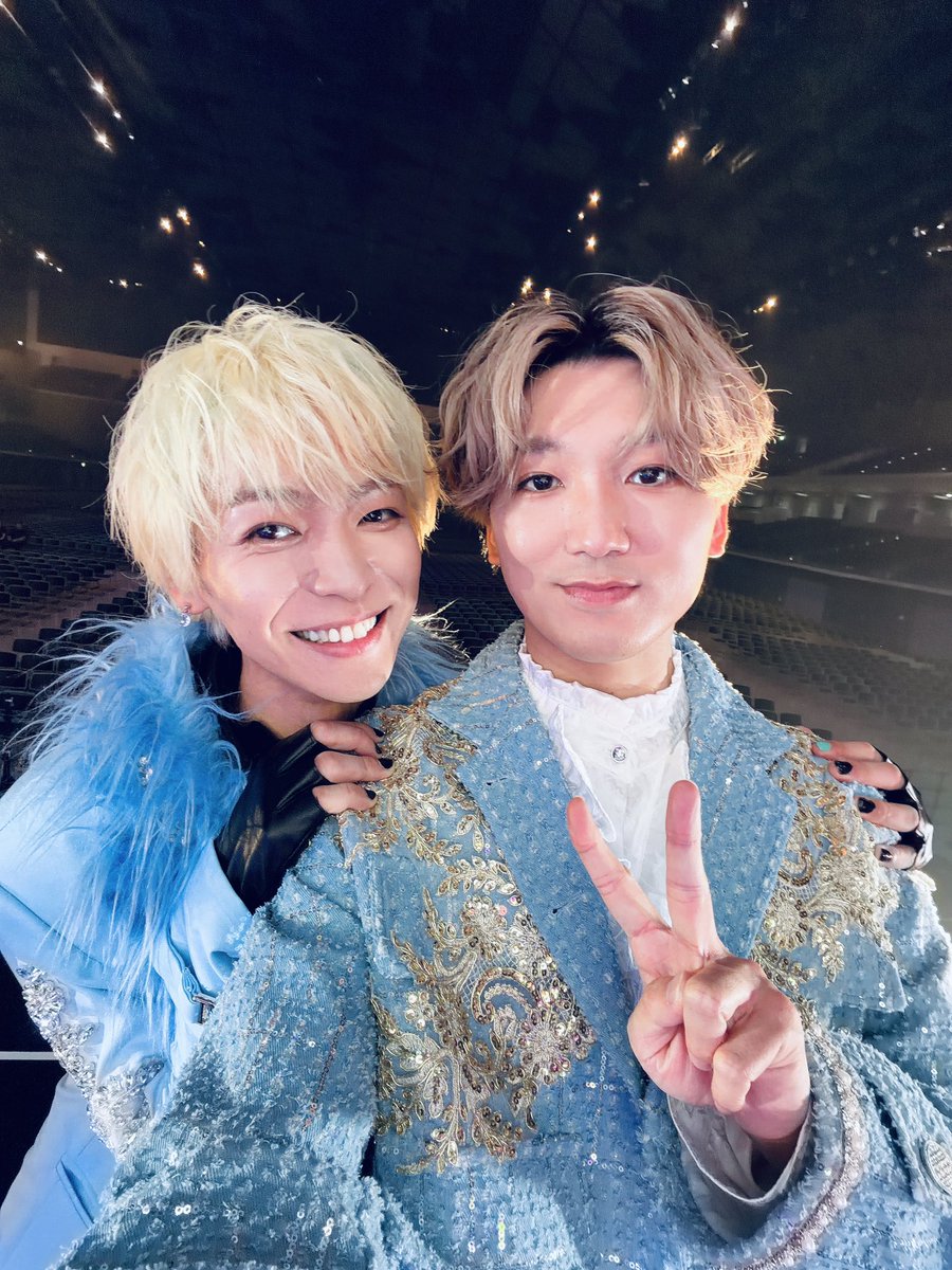 seichiro0521's tweet photo. #キンプリスパライ
 
ダンプリの“陽”たち　

こばたつが魅せる２つの歌声

鵜澤くんの熱量と度胸、愛

尊敬と憧れと感謝を込めて https://t.co/3MoKoxcyue