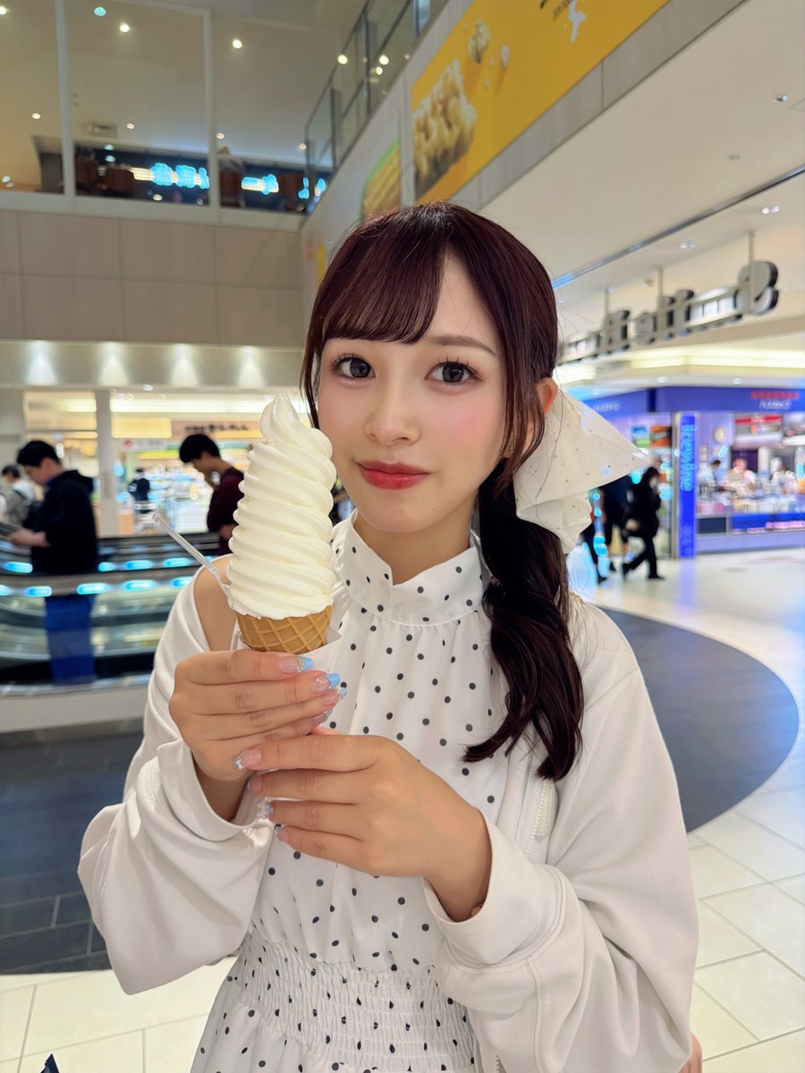 kawamata_anna's tweet photo. おはよう🍦♡
#ソフトクリームの日 https://t.co/ehCdyqeePQ