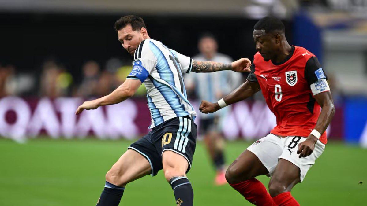 ElDeportivoLT's tweet photo. 🏆 El origen monárquico de David Alaba, la figura del Real Madrid que hace soñar a Austria en el duelo ante España https://t.co/mTSaiwqgmp https://t.co/N6TcEQ4EsH
