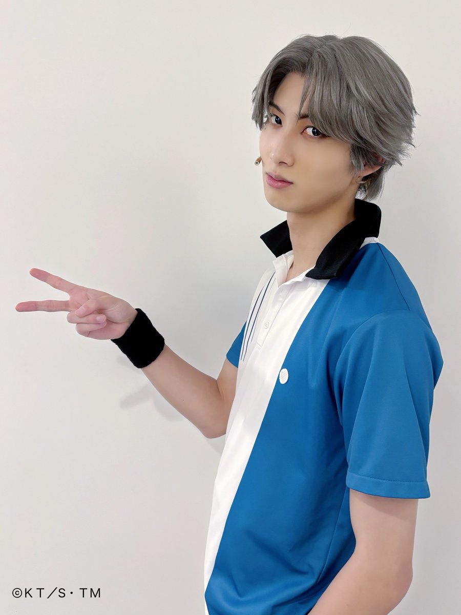 TennimuNews's tweet photo. 【#テニミュ 】
いよいよ全国立海前編公演初日まであと2日🎾
本日は氷帝の部長・跡部くんが来てくれました📷✨✨✨
今回の公演にどのような華を添えてくれるのか、ご期待ください！ https://t.co/jRiu45yhYi