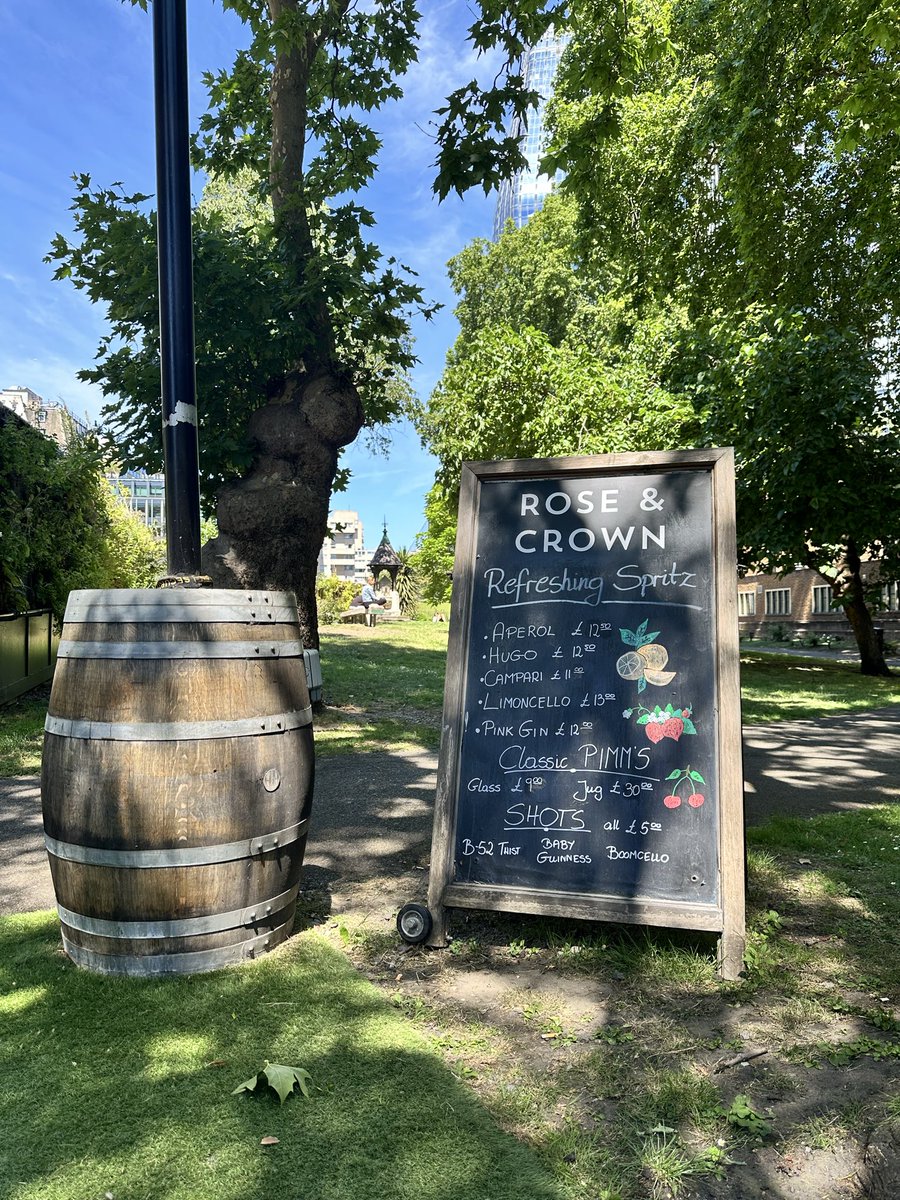 dangard70's tweet photo. @CathyHeavenXXX I’m at the pub in the park now, suns out lunch time drink in,  but not coffee, cheers🍻 https://t.co/3i9FXoE0UK