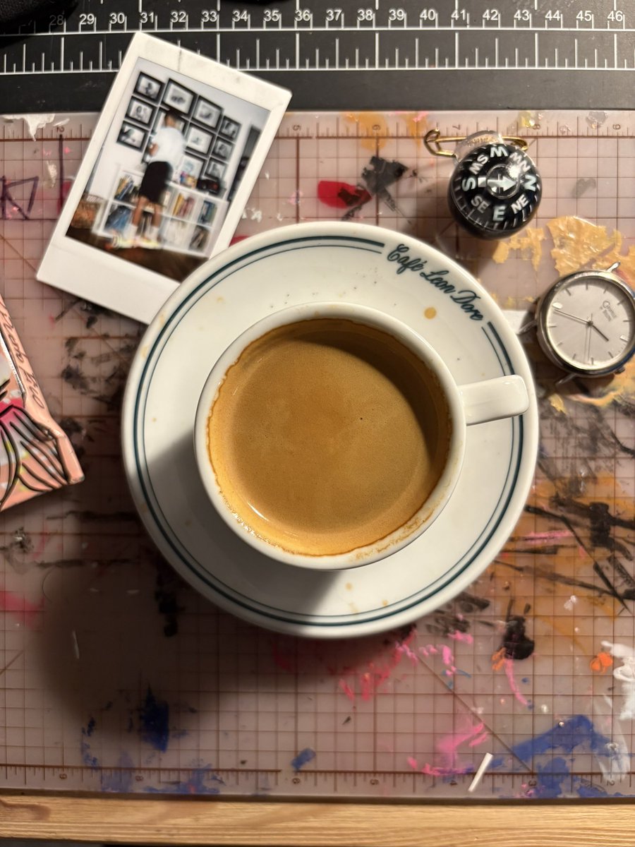 bepositive's tweet photo. GM ☕️♥️🌞💨 https://t.co/0edpvDpahy