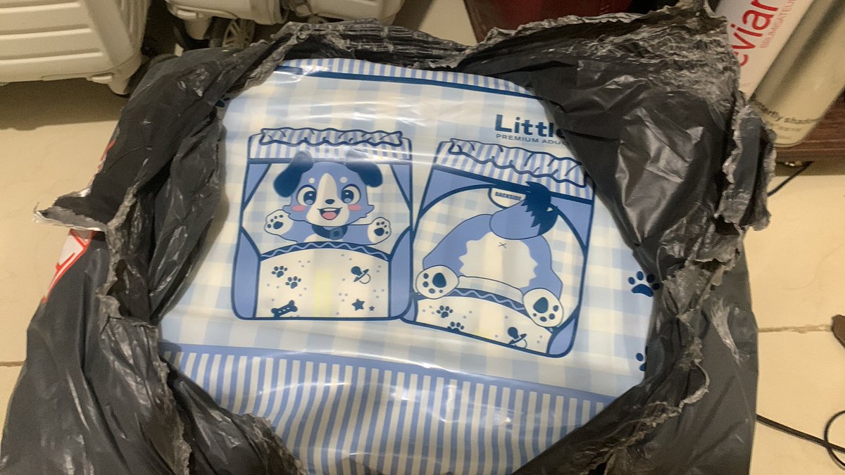 Diaper_Boy28's tweet photo. Been awhile since i posted here xD , Finally restock some pamps wheheheh https://t.co/D2kWdJ405m
