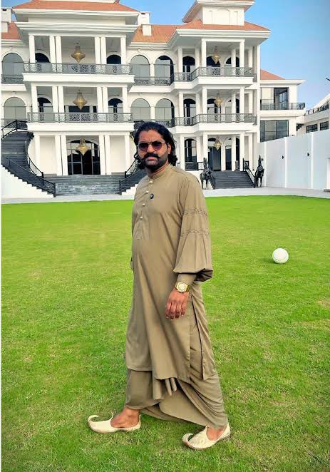 faizannriaz's tweet photo. KP Tourism Department and KDA have registered an FIR against TikToker Sultan Virk after the Kunhar River incident.

Imposed a three year entry ban to Kaghan-Naran. https://t.co/j166mpSalm