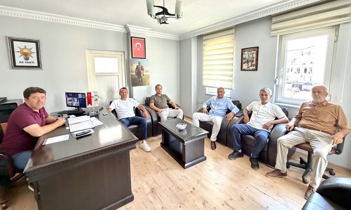 AkManavgat's tweet photo. Teşkilatımızda bugün nöbetçi başkanlık görevini Murat Arıkan yürütmektedir. Tüm hemşehrilerimizi teşkilatımıza bekliyoruz. https://t.co/cMz3yKxVnN