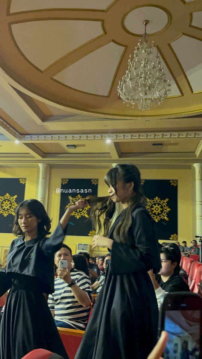 nuancuan's tweet photo. Teater Sementara Surabaya “DREAM BAKUDAN” Day-3 https://t.co/lGdDwXyTZx