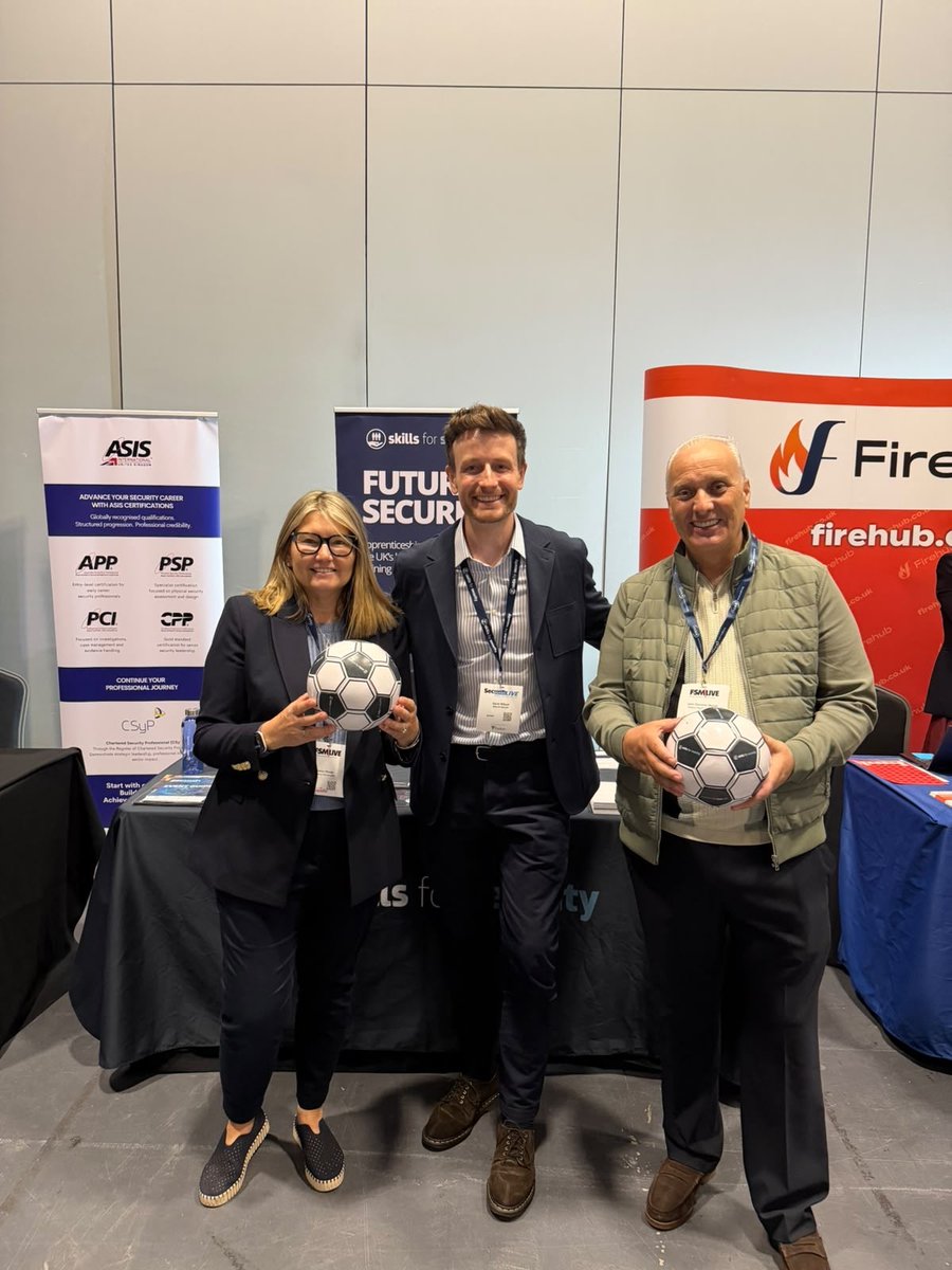 Skills4Security's tweet photo. Much like England last night... we're leaving today’s event with a win ⚽😉

It's been a great day at Security Matters Live, catching up with employers and our fantastic sponsors, with plenty of conversations about skills, apprenticeships and the future of the industry. https://t.co/Afp9YZbuAG