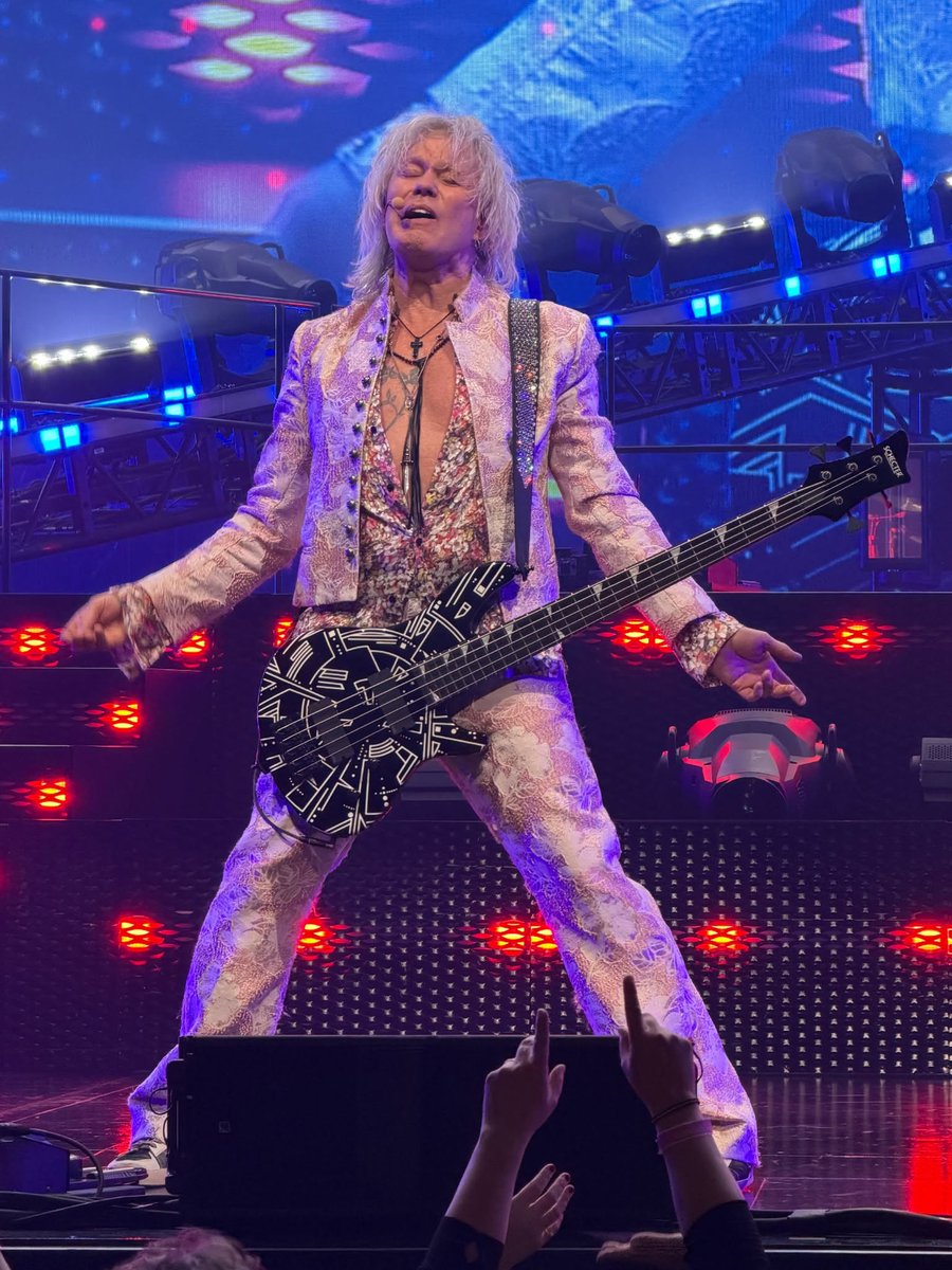 DefLeppardRB's tweet photo. TODAY (Thursday) 2nd July 2026 - Def Leppard is playing London, England - The o2. Get the Latest Video, Photo and Setlist Updates at https://t.co/04mreq6uUA
Photo by Cindy Johnston https://t.co/3Ts1rrVsmN