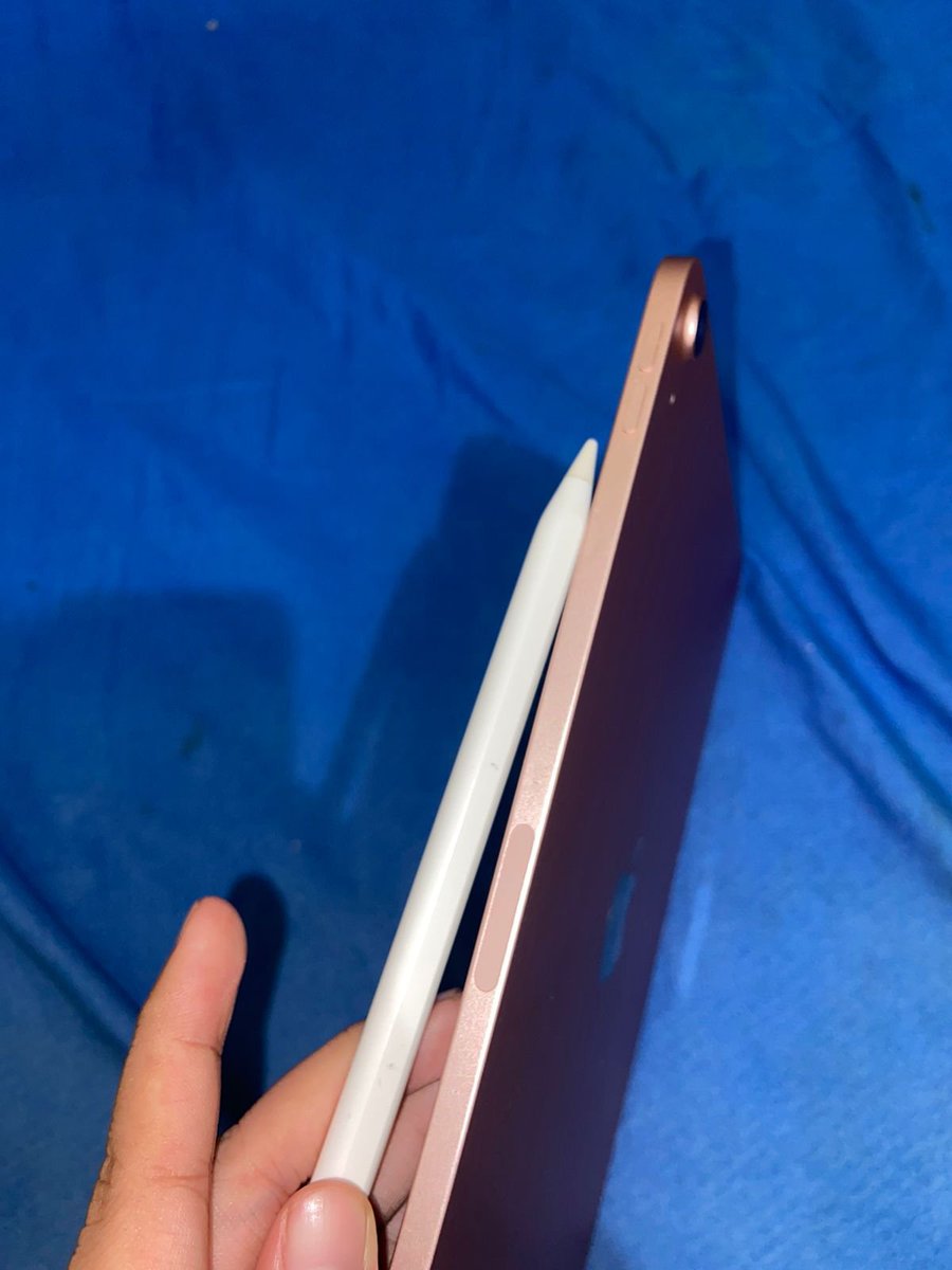 fmrhythme's tweet photo. WTS IPAD AIR 4 64 GB PINK

cod cikarang bandung

bisa rekber

5.5 juta

fungsi semua normal minua cuman di bagian apple pencil ada scratch

wts wtb wtt https://t.co/ZjwqGOvsj2
