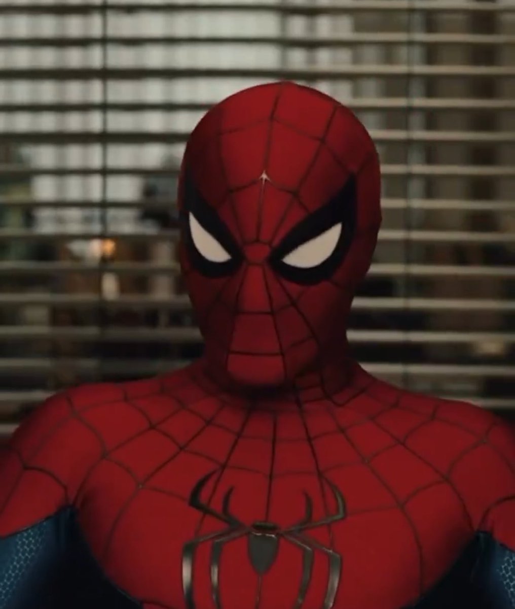 mcuspider616's tweet photo. Yeah there’s no competing with these lenses holy fuck

He’s so Checchetto coded everytime he slightly squints his eyes https://t.co/JNWyPX9J7S