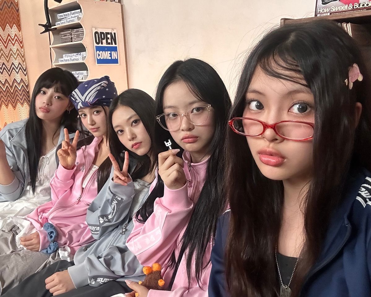 NJZzzzz5's tweet photo. 죽었다 깨어나도 뉴진스는 다섯명임 ㅇㅇ
이 사실은 절대 안 변함 https://t.co/qh8By6vSe1