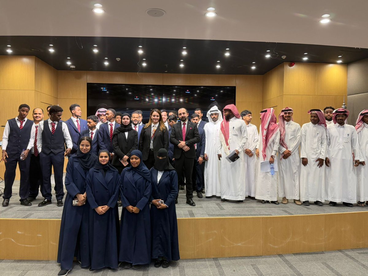 HtmiKSA's tweet photo. At HTMi Riyadh, our trainees attended an engaging lecture on "How to Apply for Jobs and Market Yourself During Job Interviews." 

The session provided practical career advice, with outstanding engagement and excellent feedback from participants.

#HTMi #CareerDevelopment #Hospitality #JobReadiness