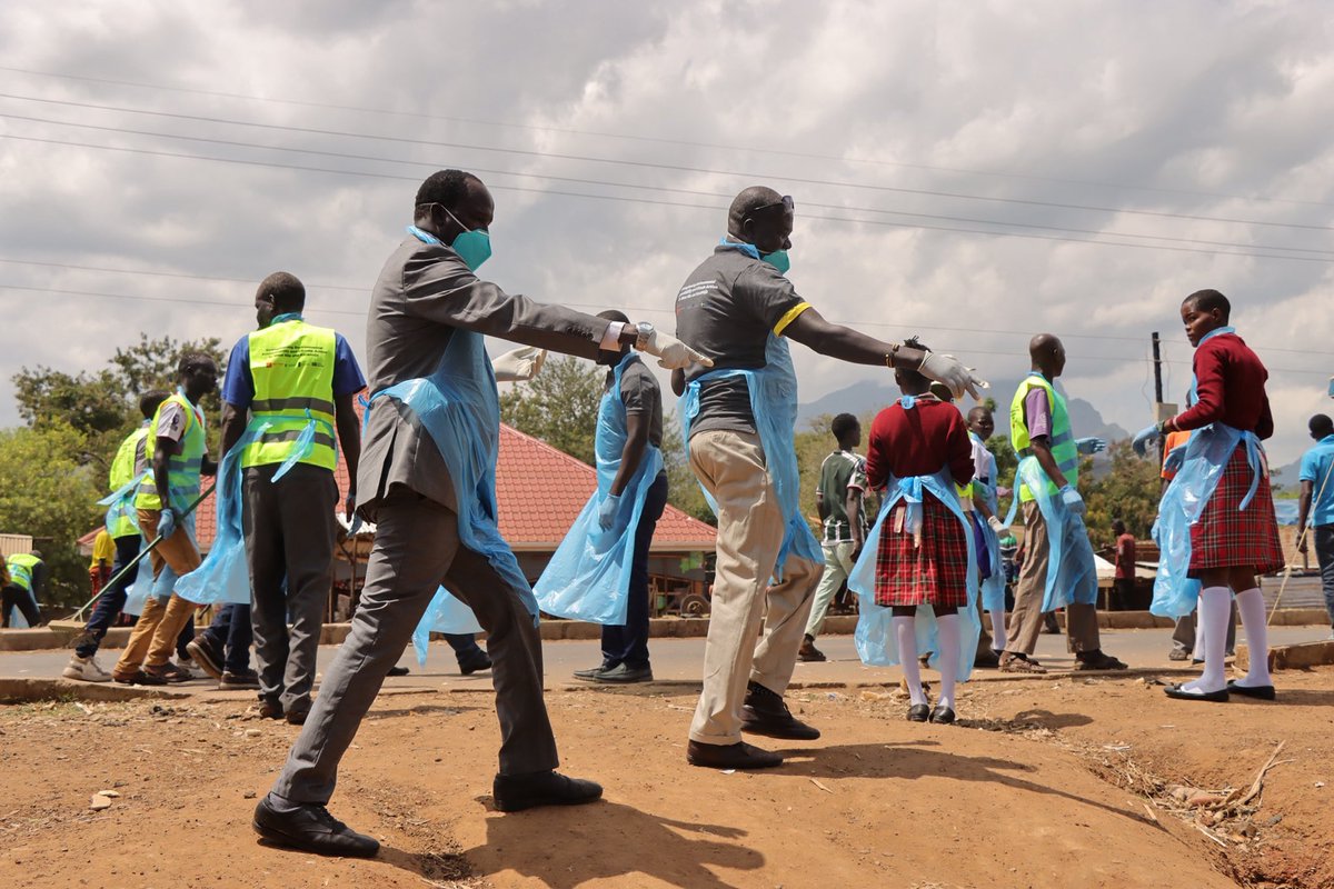 PLEXII_UG's tweet photo. Nakapiripirit District commemorates World Environment Day by joining residents to clean up Namalu town https://t.co/23E2VMVDo7 https://t.co/61lqZlldmD