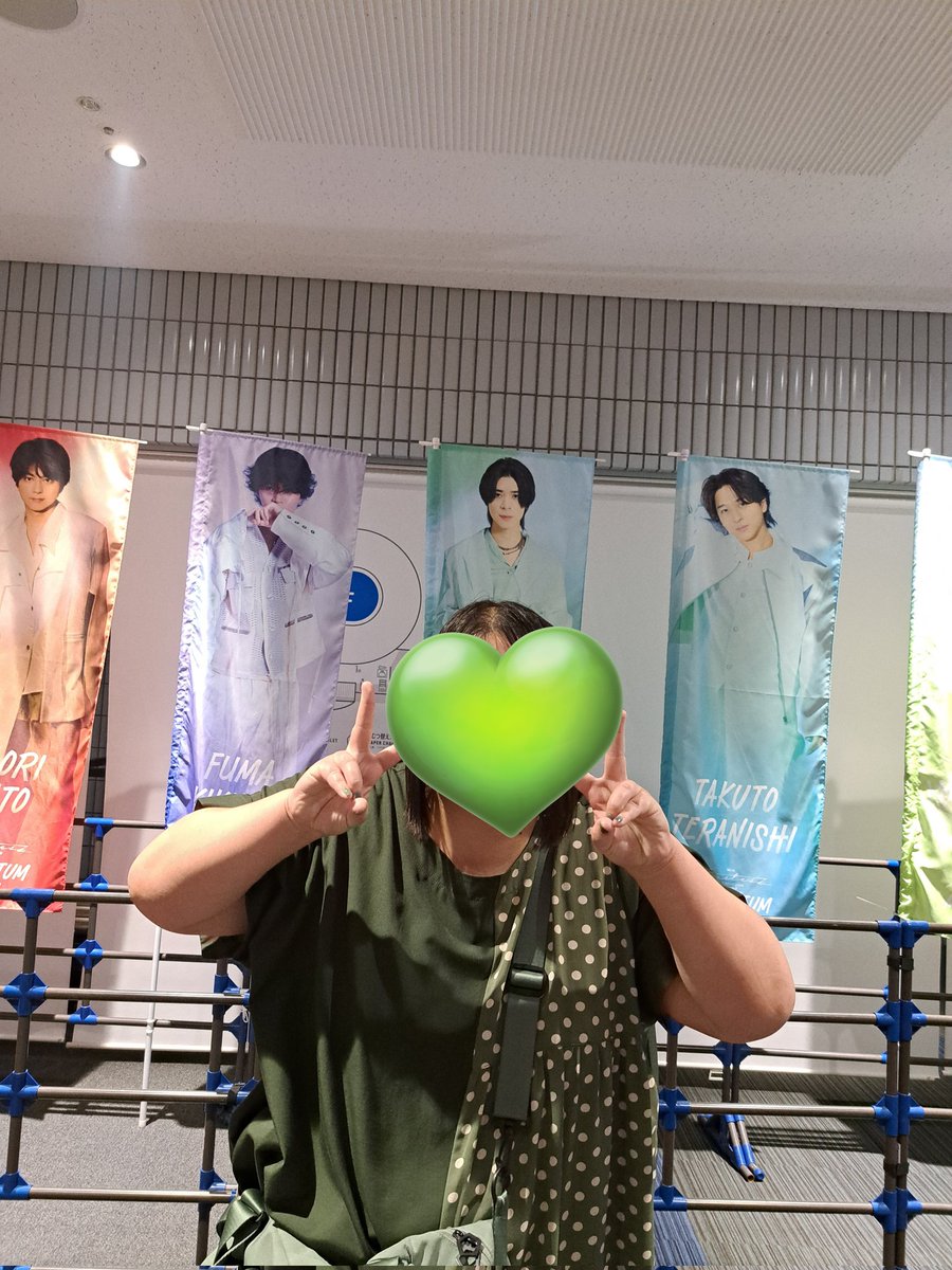 chipauma_8w's tweet photo. スタトロ近くて全員間近で拝めて幸せすぎた(*˘︶˘*).｡.:*♡
またすぐ逢おうね！！((いつ？ https://t.co/vl5Nq8Dw5U