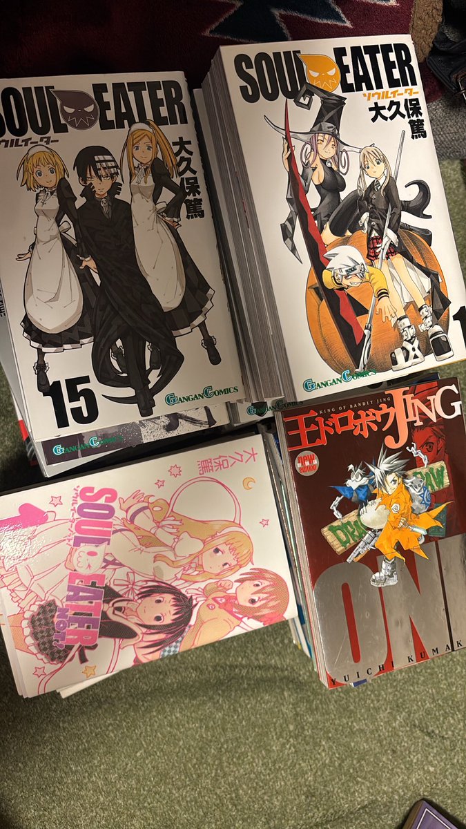 mumg_'s tweet photo. ソウルイーターと王ドロボウJING買い直しました https://t.co/VINDndRGwz