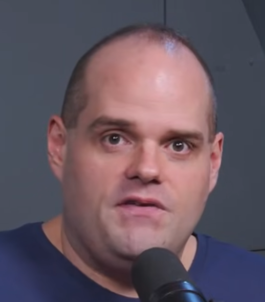 MarginalXbox's tweet photo. Meus dois Youtubers preferidos, gosto muito do conteúdo de games deles! parabéns! https://t.co/9DRnpE3Ltl