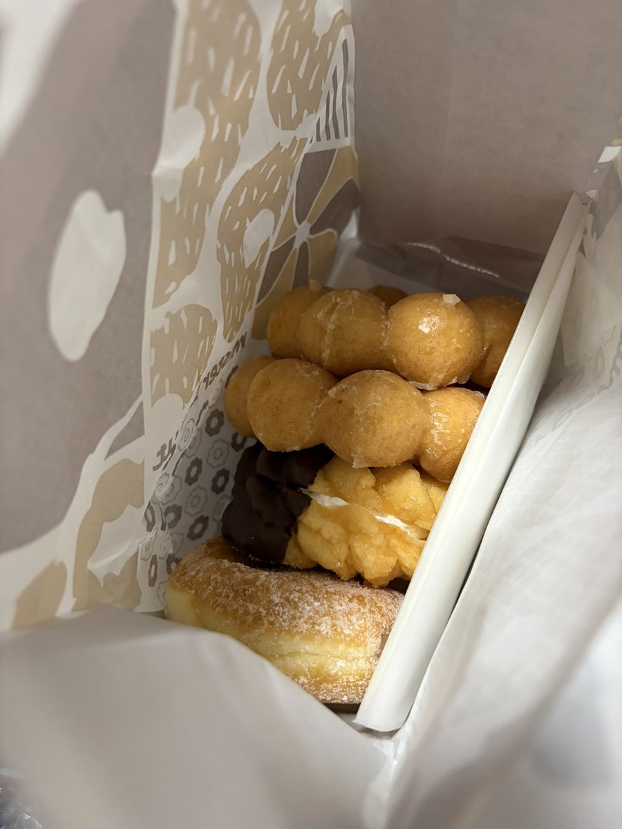 Z_taro_'s tweet photo. 大人になるってこういうこと。 https://t.co/HdFs52gWsV