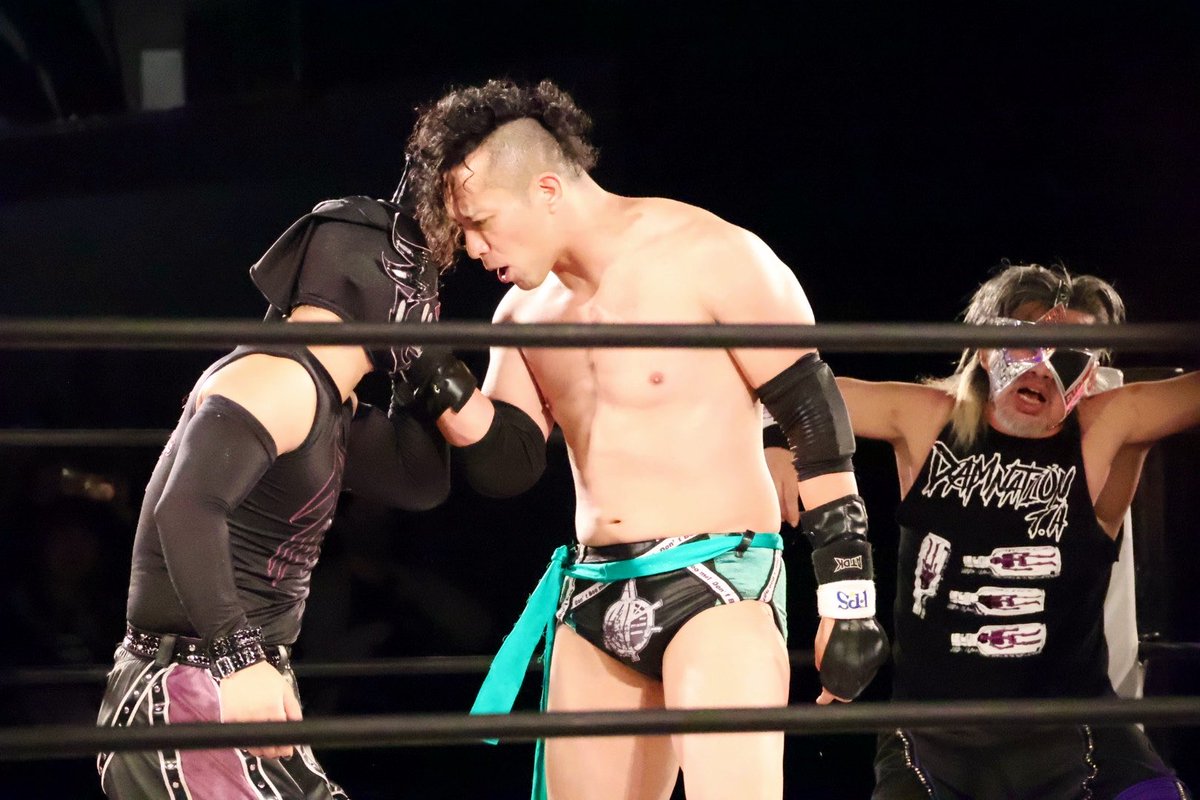 Sakura51247's tweet photo. 吉田くん⭐︎
#CHARISMANIA 
#ddtpro https://t.co/wcnWcmr50V