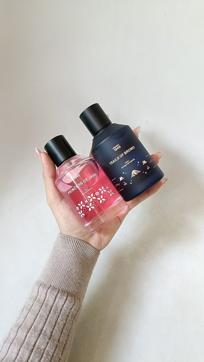 itsmefaraww's tweet photo. I FINALLY FOUND: MAHA DAHSYAT parfum “couple” yang wanginya MATCH MADE IN HEAVEN banget + gacorrr pisan buat ngedate💯🫶🏻

100% local brands, WORTH every penny💸 https://t.co/Z8W4pCXqSG
