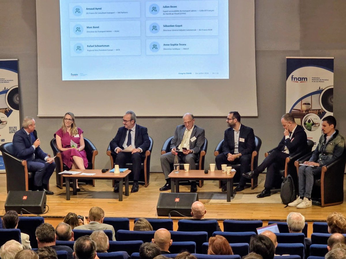 FNAMaviation's tweet photo. COMMUNIQUÉ #CongrèsFNAM 2026 | Le #TransportAérien appelle à une stratégie nationale ambitieuse face aux défis qui s’accumulent.

A noter que l’#AviationdAffaires enregistre un nouveau recul de près de 22 % en nombre de mouvements.

👩‍💻 https://t.co/k0IIH71Ewz https://t.co/wljuL4Xqvl