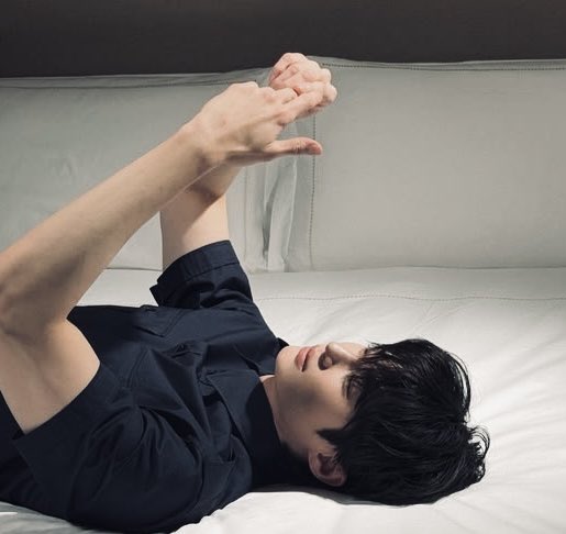yanglndah's tweet photo. ᅠ 
i know today wasn’t easy, but you made it through, and i’m so proud of you. thank you for giving your best today, sayang🌷🤍
ᅠ https://t.co/cq7hQD0WHP