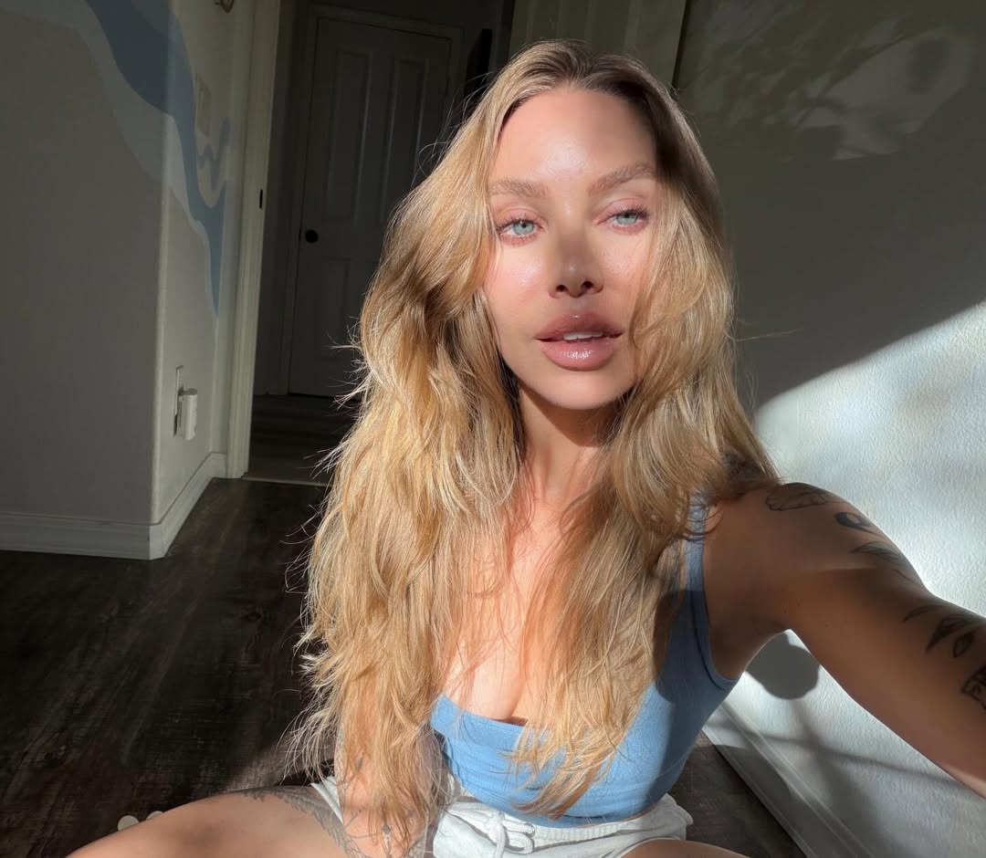 Nicole Aniston 💞 (@nicoleebbyx) / Posts / X