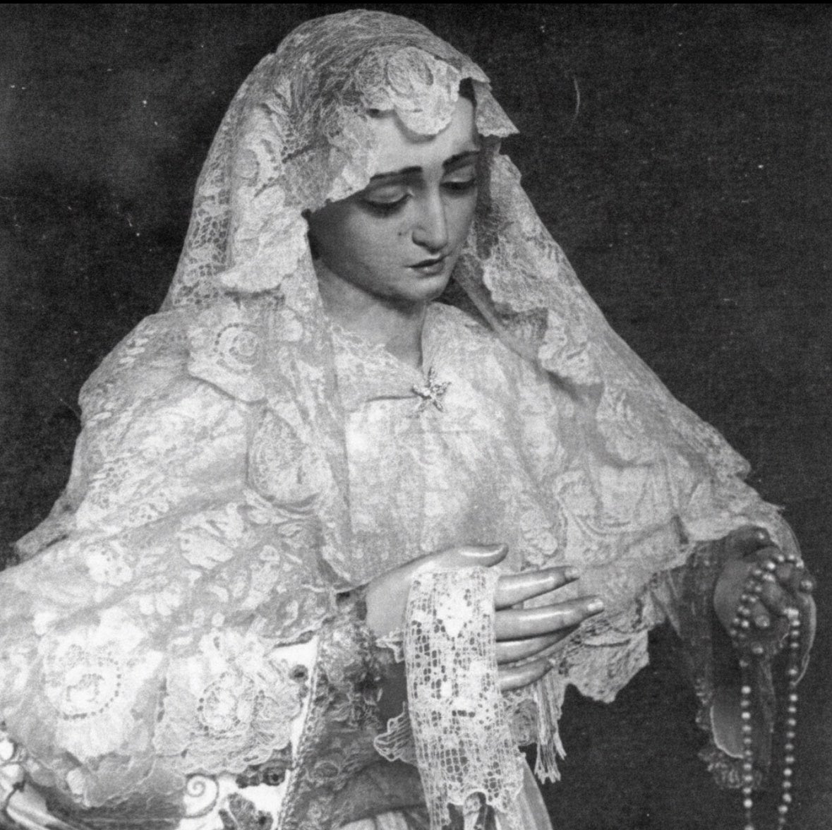 mabernalsanchez's tweet photo. 📸 La infinita belleza de la virgen del Rosario https://t.co/mox6pQH8Sq
