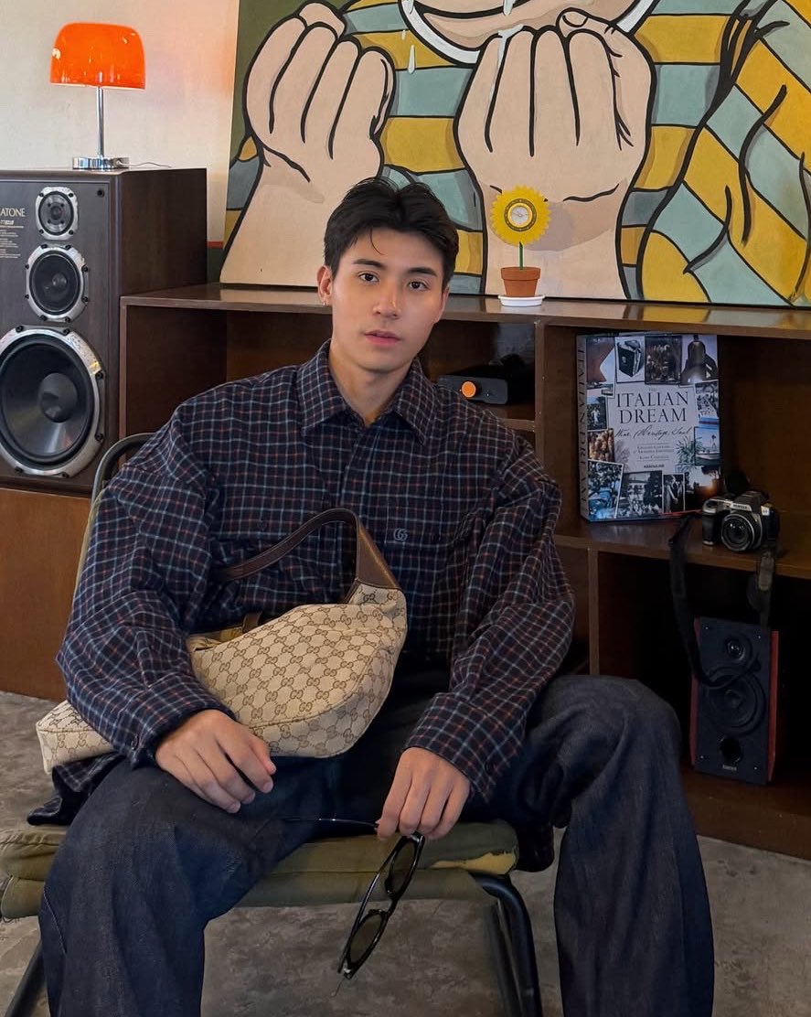 brenty4lyf's tweet photo. He freaking went from this to that. 🔥 

#BrentManalo #Gucci https://t.co/P9jnEApSDl