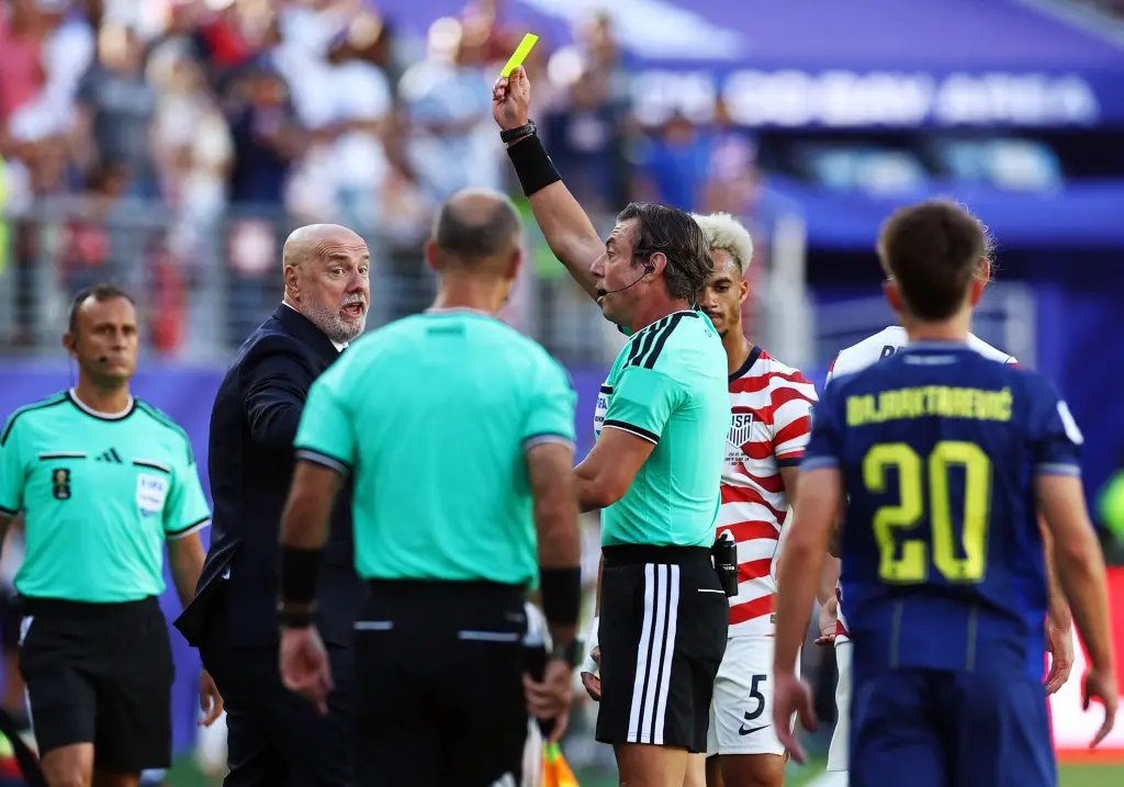 TyHuebne's tweet photo. Regardless of how you feel about the Balogun red card... i dont think that officiating crew should be allowed to work another game. That game was beyond chippy the whole time and it was pretty clear they had lost control of the game. https://t.co/o8G3qKa5LK