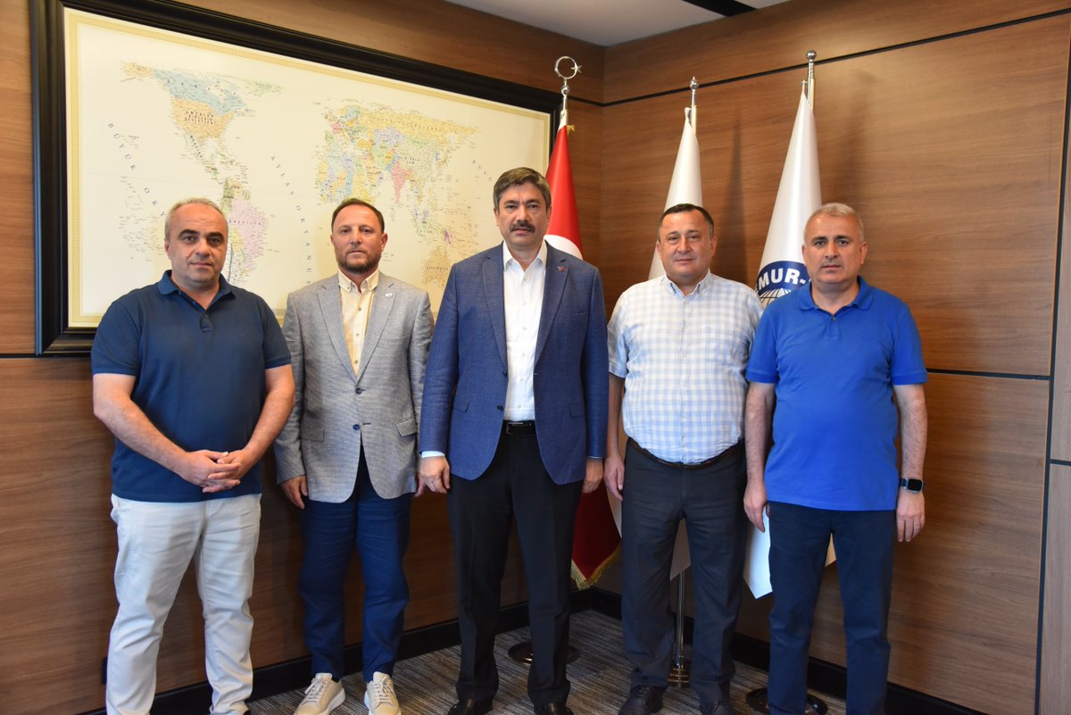 Bem_Bir_Sen's tweet photo. Genel Başkanımız
Levent Uslu

Ordu Şube Başkan Vekilimiz
Zafer Öztürk ve Yönetim Kurulu Üyemiz

Gümüşhane İl Başkanımız
Derviş Demir ve Yönetim Kurulu Üyelerimiz ile

Eskişehir Şube Yönetim Kurulu Üyemiz
Yıldırım Yılmaz ve Tepebaşı Belediyesi İşyeri Temsilcimizi

Genel Merkezimizde misafir ederek sendikal çalışmalar, yerel yönetimlerdeki güncel gelişmeler üzerine istişarelerde bulunuldu.

#BizBüyükBirAileyiz
