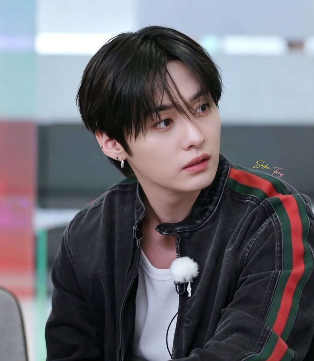 TsengSasha's tweet photo. 26.07.02
비행記 in 부산 (Travel Log in Busan) #2 | [SKZ CODE] Ep.101
（HD）Lee Know CUT.
10P🍓😺🍓
#リノ 
#리노
#leeknow https://t.co/mMPrWbnASk