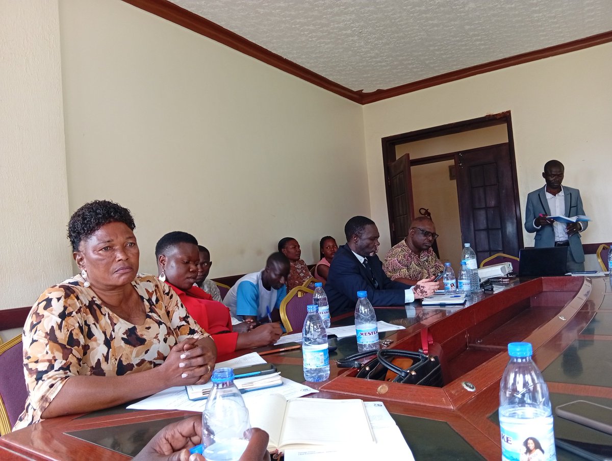 namayingo's tweet photo. An inception meeting for @NOSP_UG,a @GovUganda  initiative supported by @IFAD through @MAAIF_Uganda held today @namayingo.Over the next 7 years, Acholi Private Sector Dev't Co Ltd will scaleup soybean &amp; G.nuts production,strengthen value chains, improve mkt access &amp; livelihoods https://t.co/sTYpmTQHmt