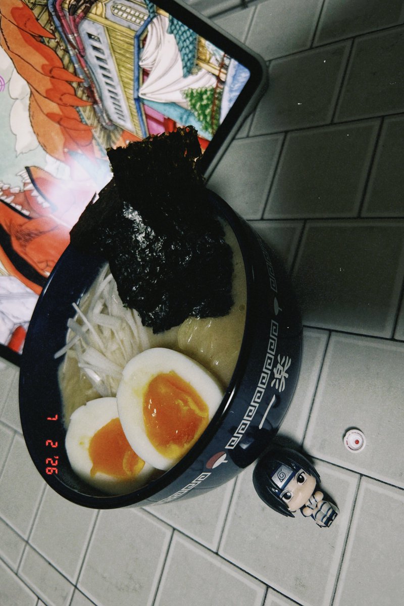 2Mskkk's tweet photo. 一楽ラーメン🍜 🍥買えば良かった！ https://t.co/OGZQuLm2w8