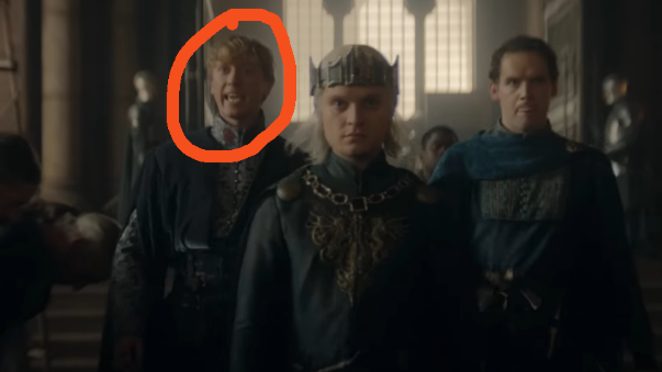 dauntlesseskimo's tweet photo. In the Great Hall scenes of King's Landing, a minor character named Martin Reyne can be seen wearing the red lion sigil.  Why does this matter? 

His house is the exact one Tywin Lannister completely wipes out centuries later, inspiring the eerie song "The Rains of Castamere" played at the Red Wedding. The tragedy started long before GoT.