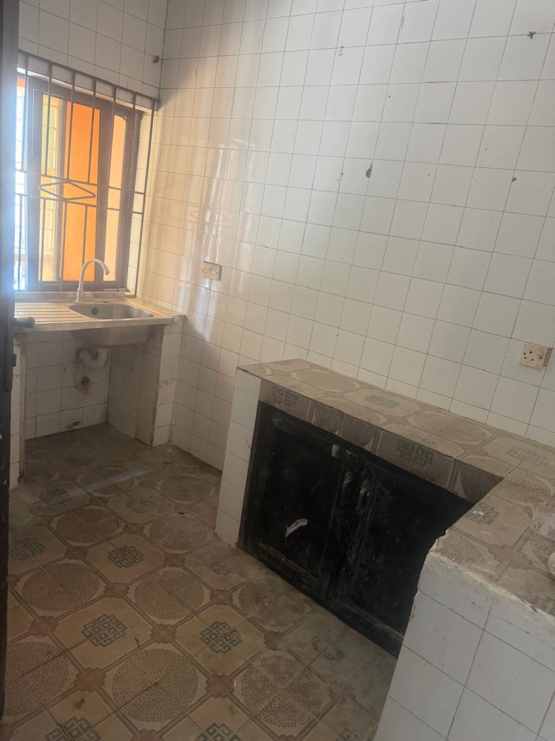 PeacemanAlba's tweet photo. TO LET – Mini Flat in Ikosi, Lagos

A clean and well-maintained Mini Flat is available for rent in Ikosi, Lagos.

💰 Rent: ₦2 Million per annum

✅ Suitable for singles or young professionals
✅ Good road network
✅ Secure and peaceful environment https://t.co/mo2mpDrXdS