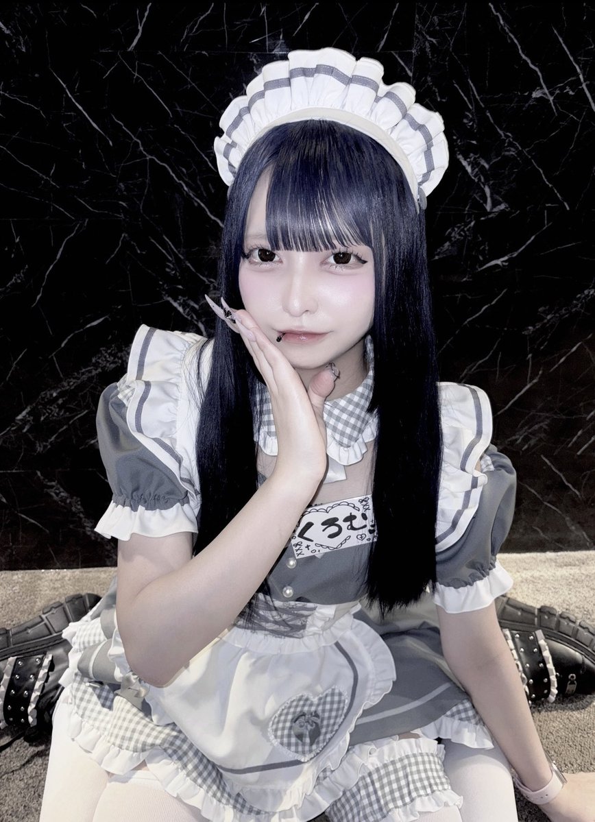 touketusinuwww's tweet photo. 独りにしないよ https://t.co/mPxK4BWcvN