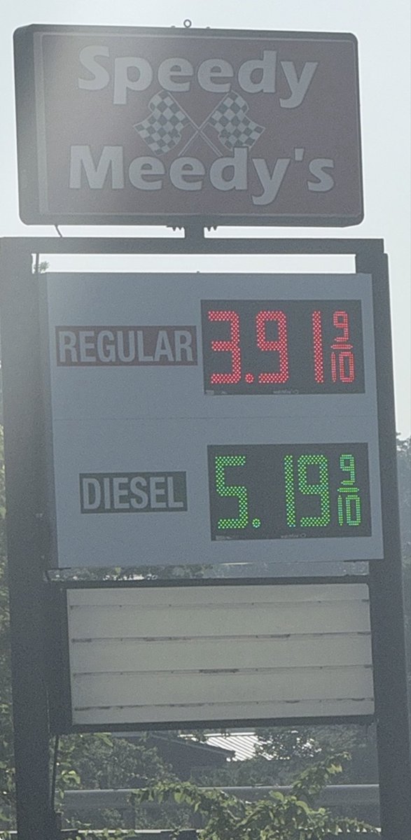 moats1979's tweet photo. PRICE GOUGING AT ITS FINEST IN Pennsylvania!!!!!! https://t.co/eJgFANiX8m