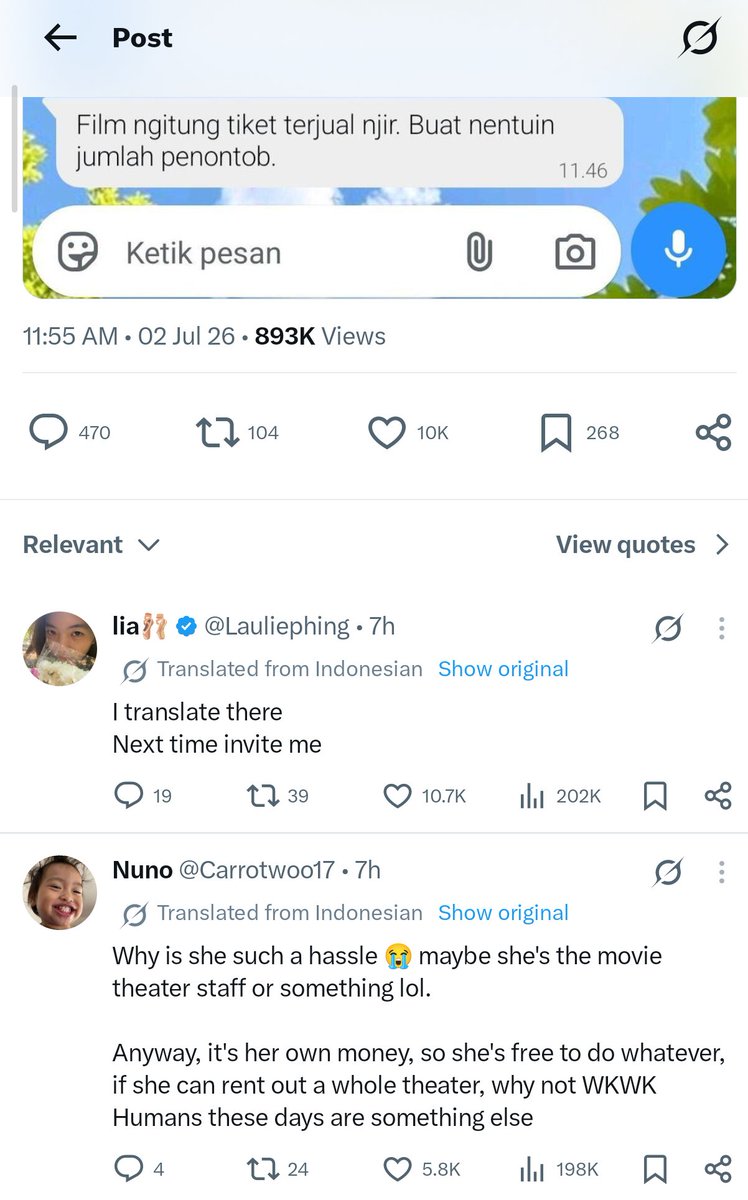 Pikocomo's tweet photo. @tanyakanrl baru mau reply kok orang" jadi pada pinter bhs inggris, eh ternyata auto translate 🤣 https://t.co/05LNKg0r1l