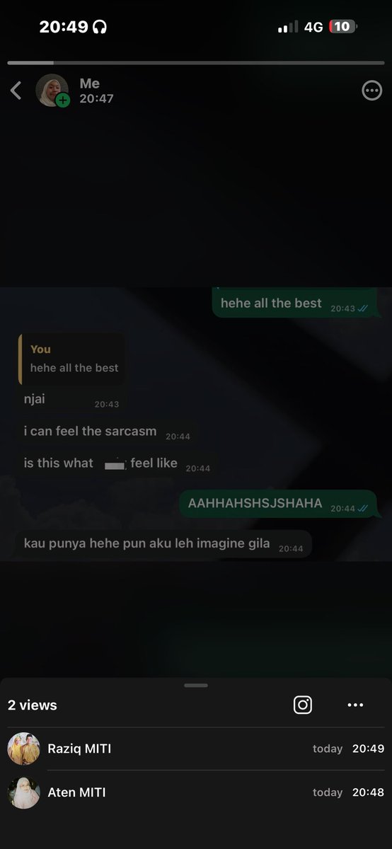 xskullo's tweet photo. not the two of them being the first two viewers 🤣🤣 https://t.co/ZAHuS5M8RC