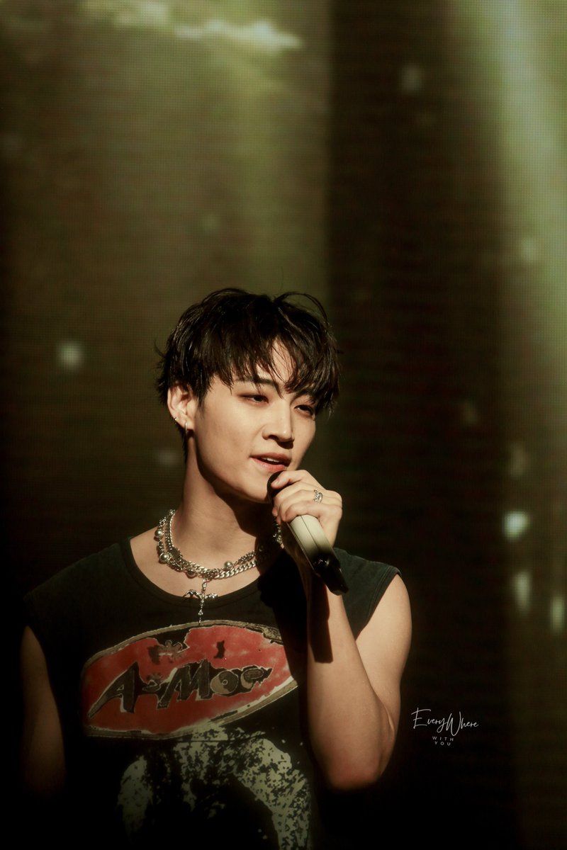 pladaozaa's tweet photo. แอบบอกรัก ❤️

#TAPE_ROOTS_SEOUL_DAY2
#2026tape_roots_seoul
#JAYB #제이비  @defjaybkr https://t.co/aOU0ah0ufR