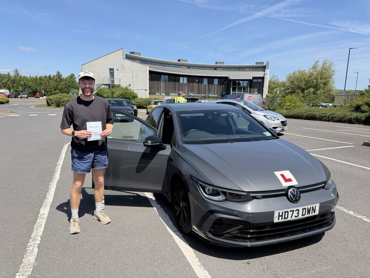 ricksdsb's tweet photo. Congratulations to Alex baker on passing his test today 1st time with https://t.co/N5V9Wxa9QR well done Alex it’s been a pleasure working with you. 
Thanks,Rick. https://t.co/rO0vjF047s