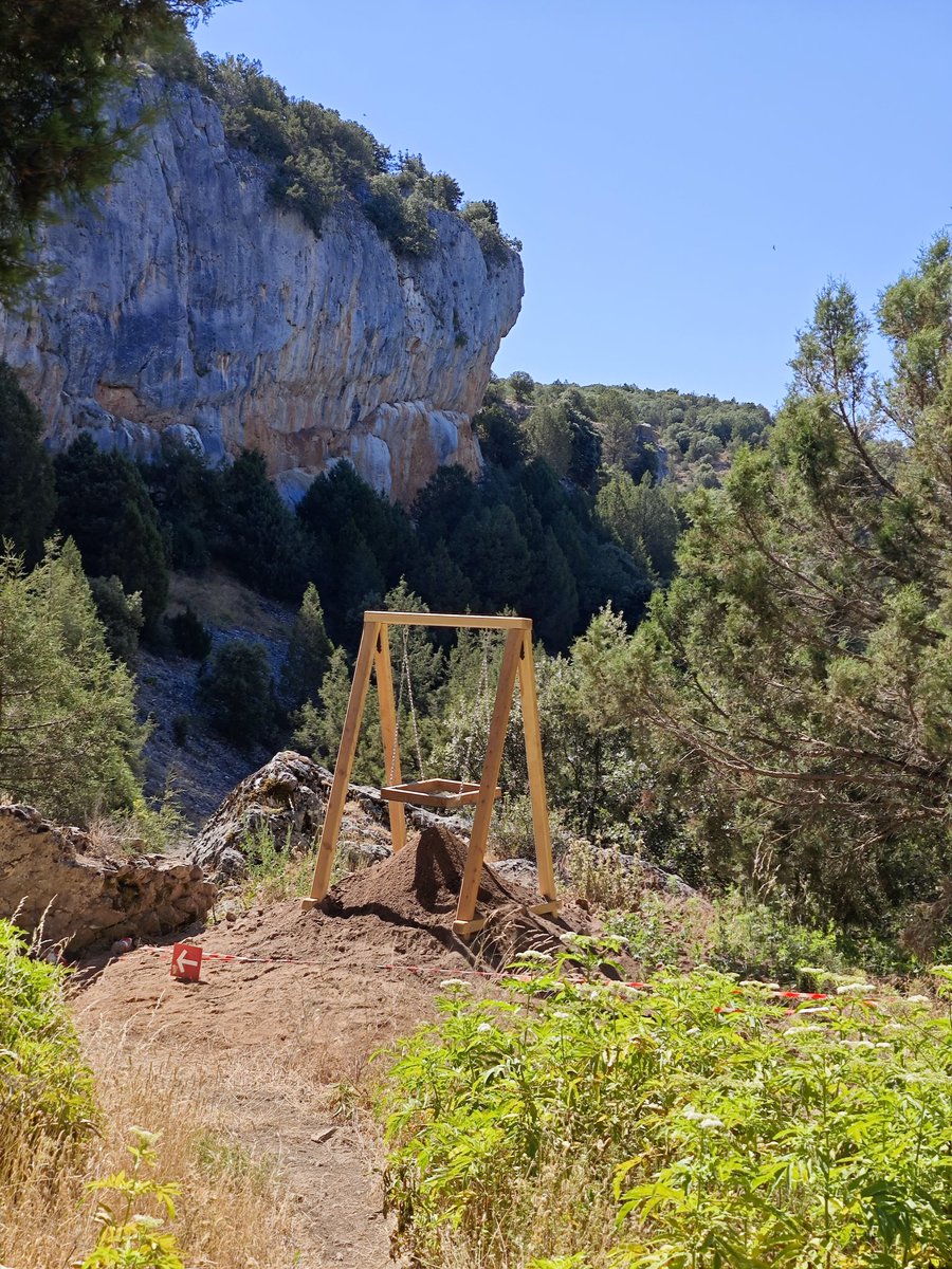 AlFiloInfngible's tweet photo. Cada sendero guarda una sorpresa para quien sabe buscar 😬
📍Por el Camino de los Asomaderos
#rute https://t.co/hwD7VYfiqg