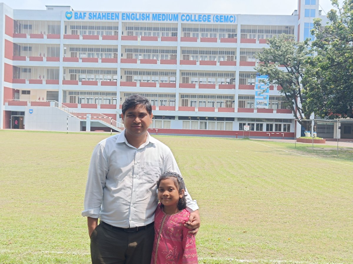 AfrinNina's tweet photo. 🌟 A new school, a new journey, and countless new dreams. 🌸📚
#NewSchool #NewJourney #NewBeginning #SchoolLife #ProudMoment #LearningJourney #FutureStartsHere #LittleStar #BAFShaheen #SEMC #Dhaka #ParentsPride #EducationMatters #GrowingTogether #bafshaheencollege #bafshaheen https://t.co/Jq5rW2dNnY