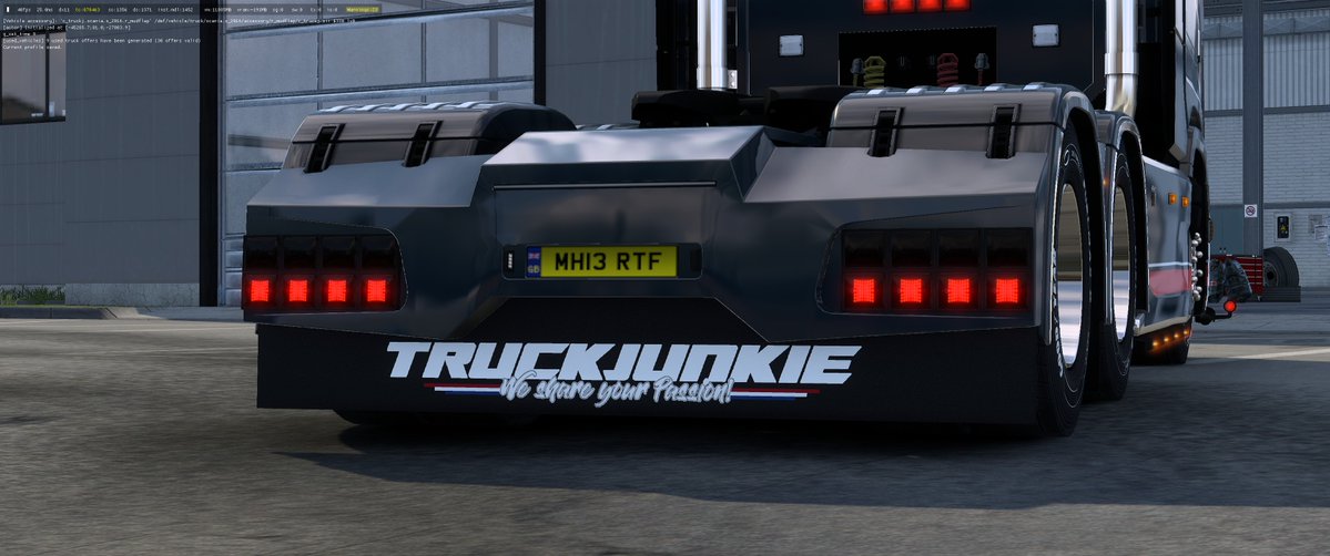 kuramochia's tweet photo. TRUCKJUNKIE も移植完了。良い感じ。

週末には dlc_dutch_style も必須になると思います。
私の MOD を使ってまで Scania をカスタムしたい人が Holland Style Tuning Pack DLC を買わないとか意味が解らないので、全く悩む意味はなかった事に気付きました。 https://t.co/YtNqMP89ax