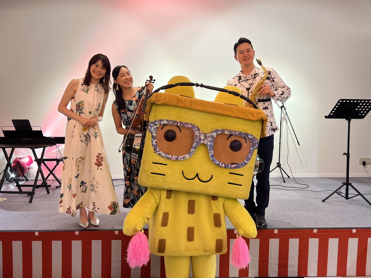 moe_vn's tweet photo. 旅行✈️🌺家族のイベント💍💐旅仕事🎻♨️と充実していた6月🎉 https://t.co/rrmT8JTzWQ