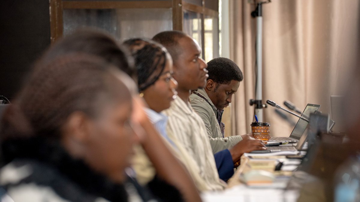 AFRODAD2011's tweet photo. #DaDAIV

Le renforcement des institutions africaines et la promotion de solutions collectives conçues par les Africains sont au cœur de l'affirmation de l'autonomie de l'Afrique et de la construction d'un avenir plus juste et plus résilient.

#AfricaRuleMaker #AfricaEconomicJustice