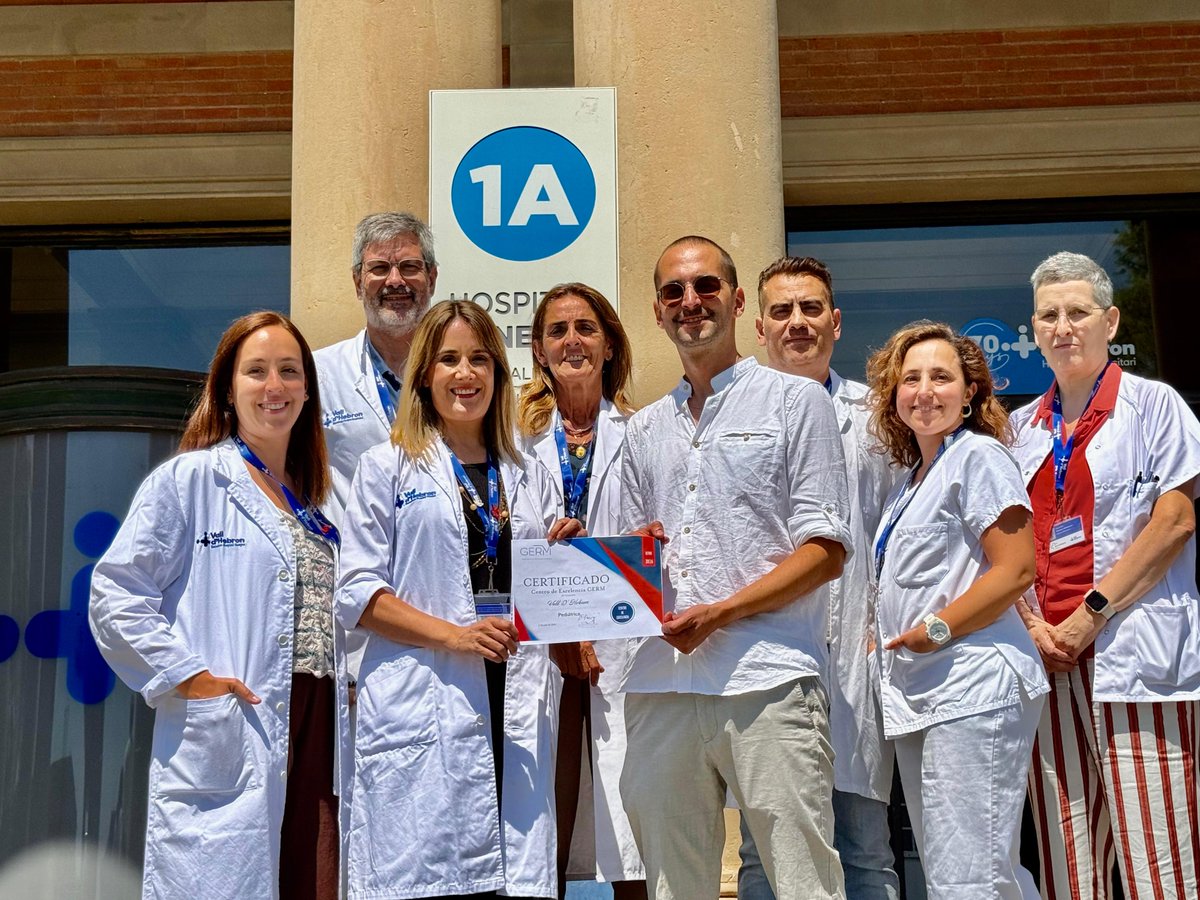 vallhebron's tweet photo. Som 1️⃣ hospital de l'Estat acreditat per @GermFTsurgery com a centre d'excel·lència en recuperació intensificada en cirurgia pediàtrica.
Un reconeixement al programa de la Unitat de Cirurgia Oncològica, que ha beneficiat més de 100 pacients.
🔗https://t.co/aHrziC9bne https://t.co/pCVeujwTdp
