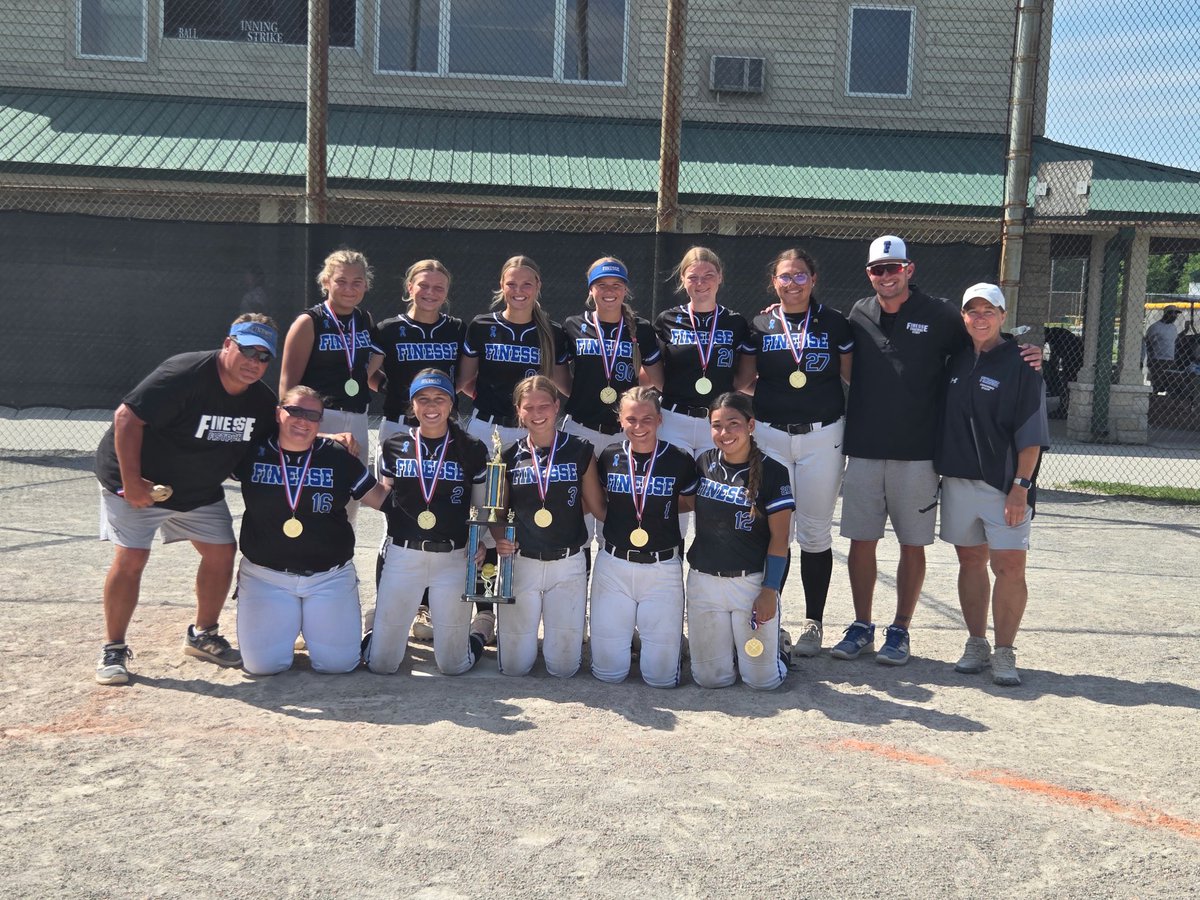 AddysonBucklin's tweet photo. What a weekend with my girls! 💙🤍 We went 5-0-1 winning the championship. 🏆 Great way to end it before our weekend off for the 4th. 

Game changer video wasn’t working this past weekend but we got a pose with our medals🥇 

@FinesseSpitale @FinesseOrg https://t.co/TKywjhskXz