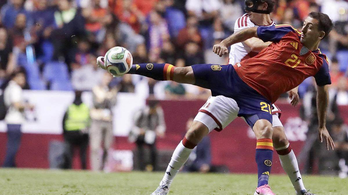 TRWSPORS's tweet photo. 🎁⚽️Si Oyarzabal hace gol ante Austria y España gana, sorteamos su camiseta entre todos los que den RT + ❤️ a este tweet y nos sigan.

✅ RT + ❤️ + FOLLOW 

🌏 Envío internacional https://t.co/6ITd97zPpR